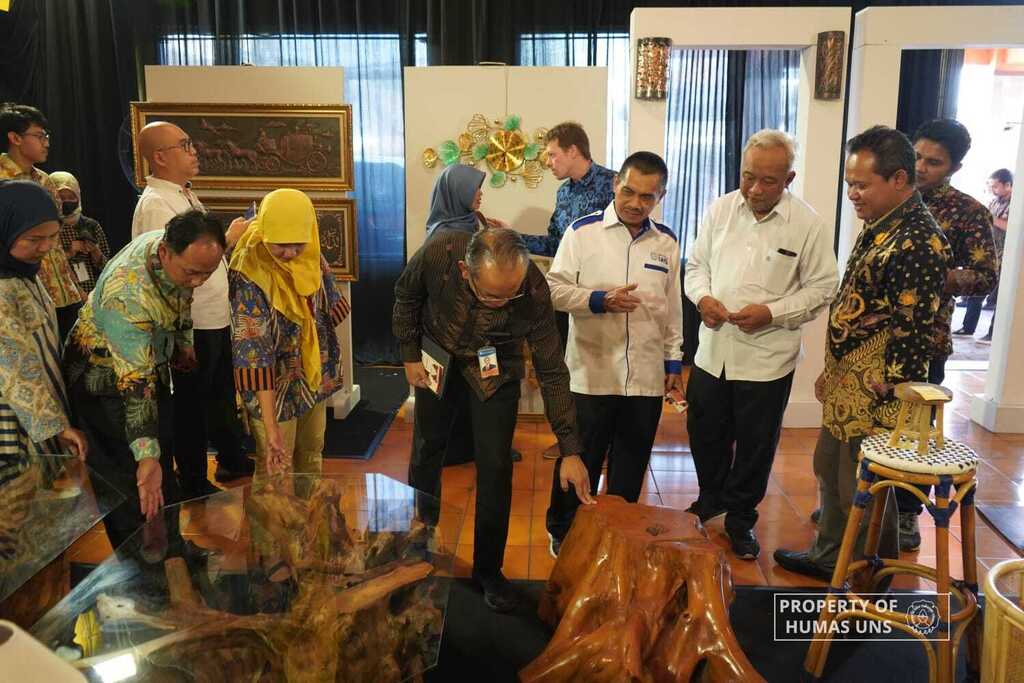 UNS dan Bank Indonesia Gelar Expo Produk UMKM Solo Raya di Lumbung Batik, Laweyan