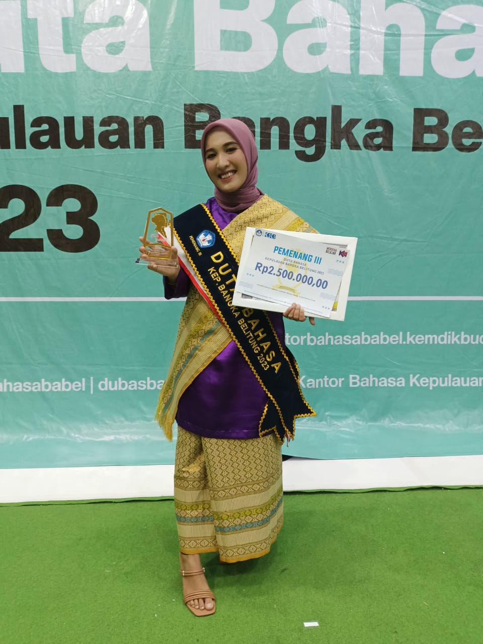 Mahasiswa UNS Raih Pemenang 3 dalam Ajang Duta Bahasa Kepulauan Bangka Belitung 2023