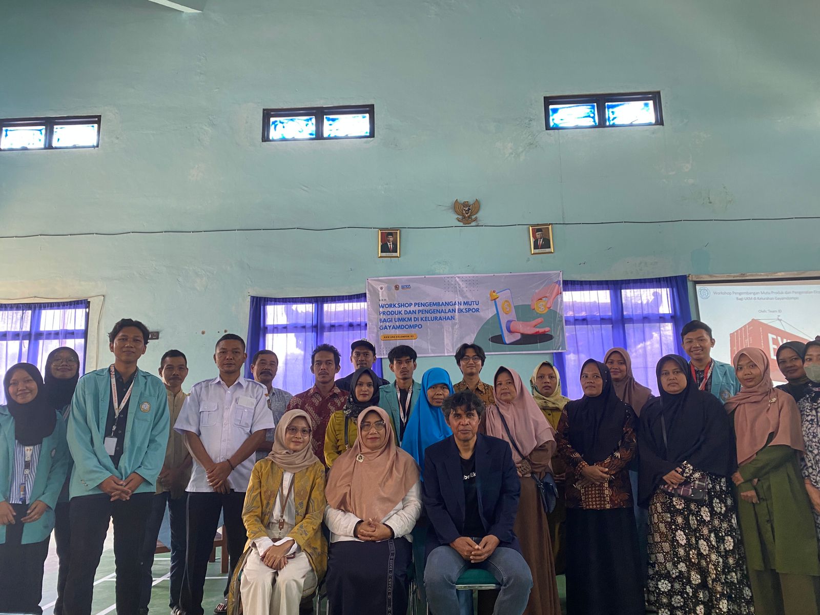 Dampingi UMKM untuk Siap Ekspor, Mahasiswa UNS Adakan Workshop di Kelurahan Gayamdompo, Karanganyar