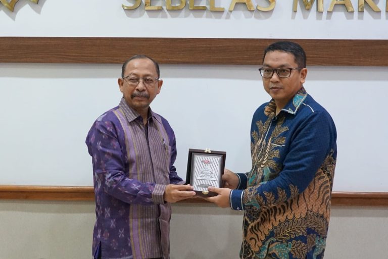 Kunjungan UPI ke UNS Diskusikan Strategi World Class University