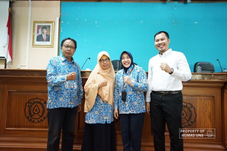 UNS Kembali Tambah Empat Guru Besar, Salah Satunya Berusia 37 Tahun