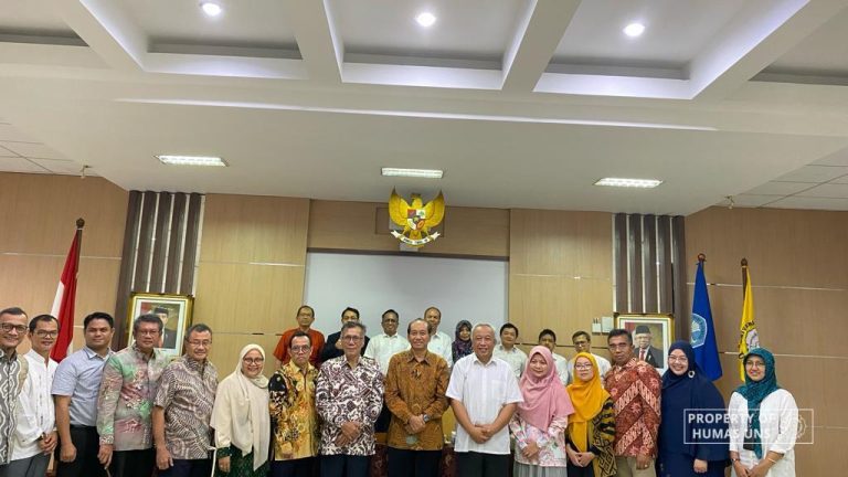 Kunjungi UNS, Universitas Andalas Diskusikan Capaian IKU