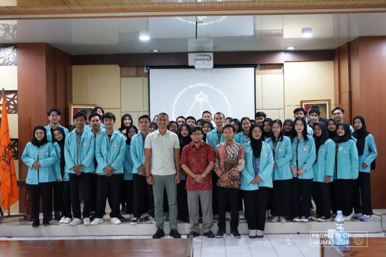 Pengurus Ormawa Kesenian Tradisional BKKT UNS Dilantik