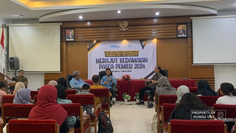 FIB UNS Selenggarakan Dialog Luar Studio