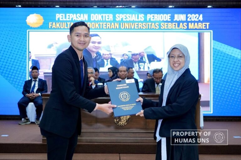 FK UNS Kembali Luluskan 18 Orang Dokter Spesialis Baru