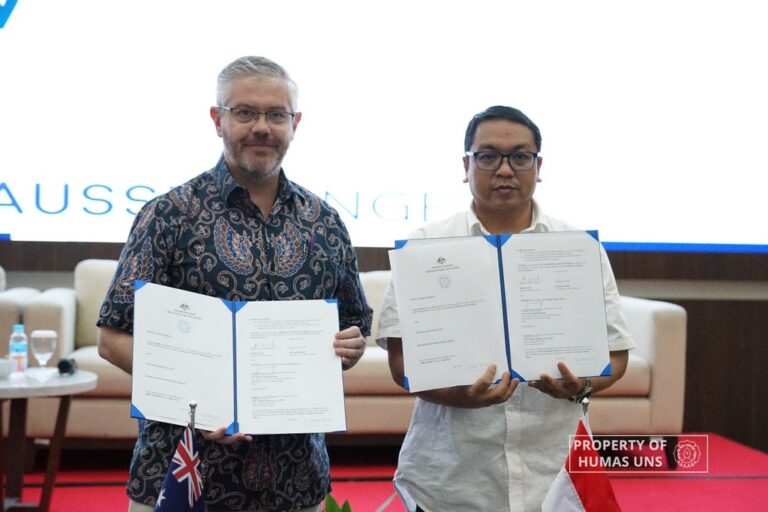 UNS Tandatangani Mutual Arrangement dengan Konsulat Jenderal Australia