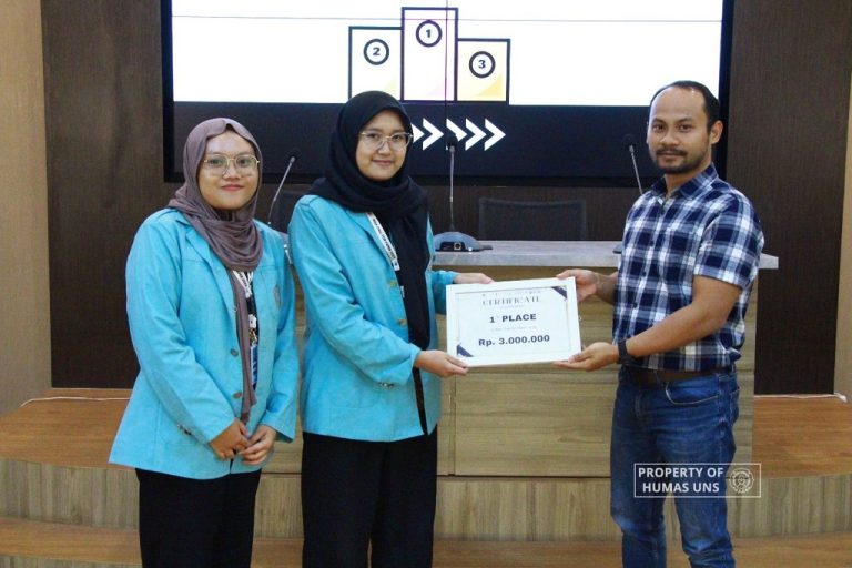 Mahasiswa Prodi HI UNS Raih Juara 1 LKTI IRSA