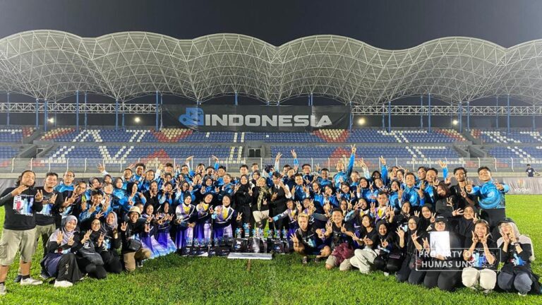 Marching Band UNS Borong 14 Piala di Kejuaraan Internasional 2024