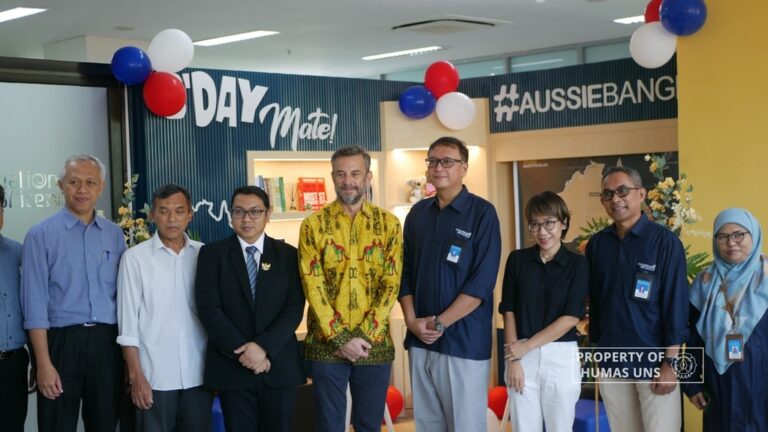 #AussieBanget Corner Resmi Diluncurkan di UNS