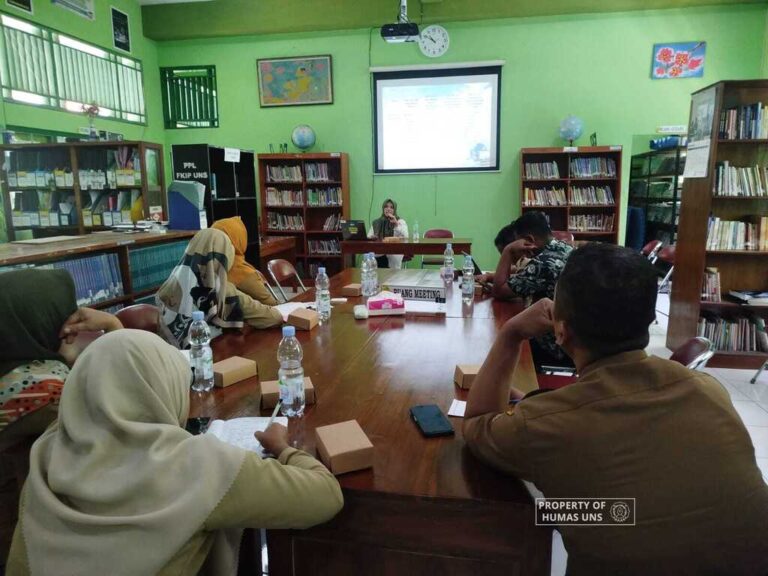 UPT Perpustakaan UNS Bekerja Sama dengan Perpustakaan SMAN 1 Banyudono Gelar Bimtek