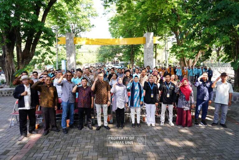 Semesta WMK UNS Pertemukan Mahasiswa dengan Pelaku UMKM