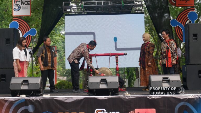 FSRD UNS Gelar 5th International Visual Culture Exhibition