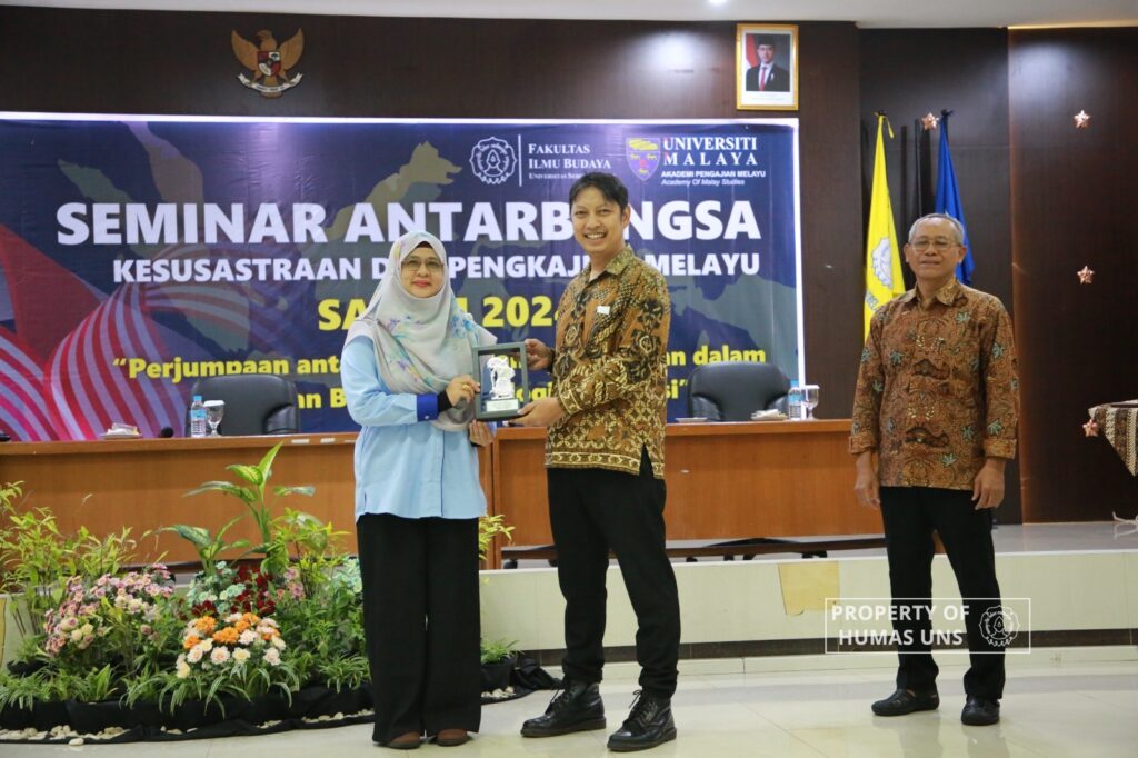 Prodi Sastra Indonesia FIB UNS Bersama APM UM Gelar SAKPM 2024