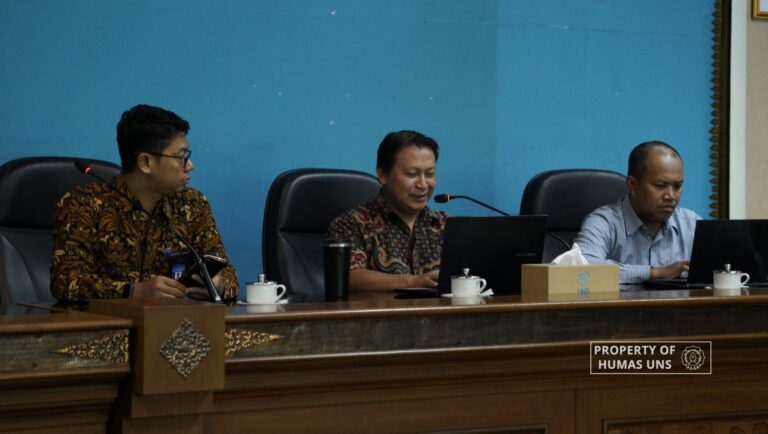 UNS Terima Kunjungan dari Universitas PGRI Palangkaraya