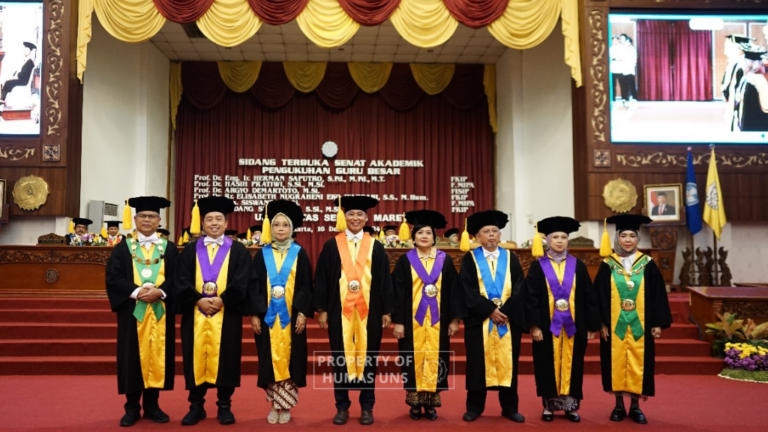 Pengukuhan Guru Besar Baru, Rektor UNS Tekankan Peningkatan Kualitas Tridarma