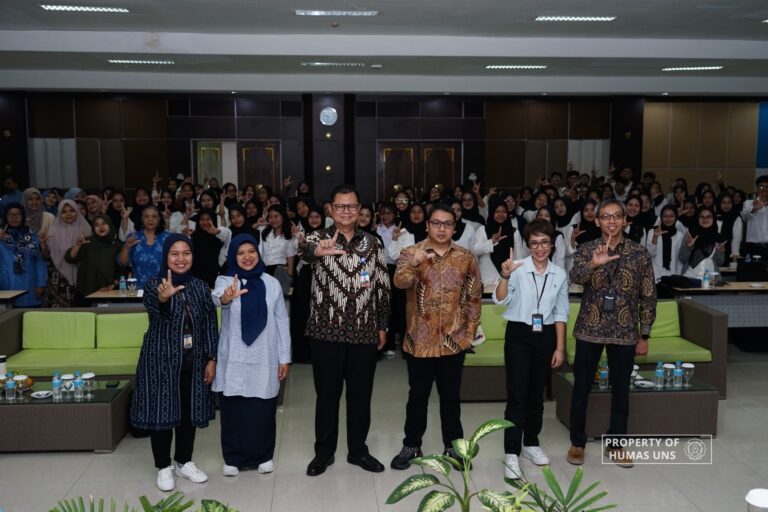 Penyelenggaraan Seminar Literasi UMKM Mahasiswa jadi Wujud Sinergi UNS dan Bank Indonesia