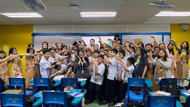 Sebanyak 24 Mahasiswa FKIP UNS Mengikuti PLP Internasional dalam Program SEA Teacher Batch 10