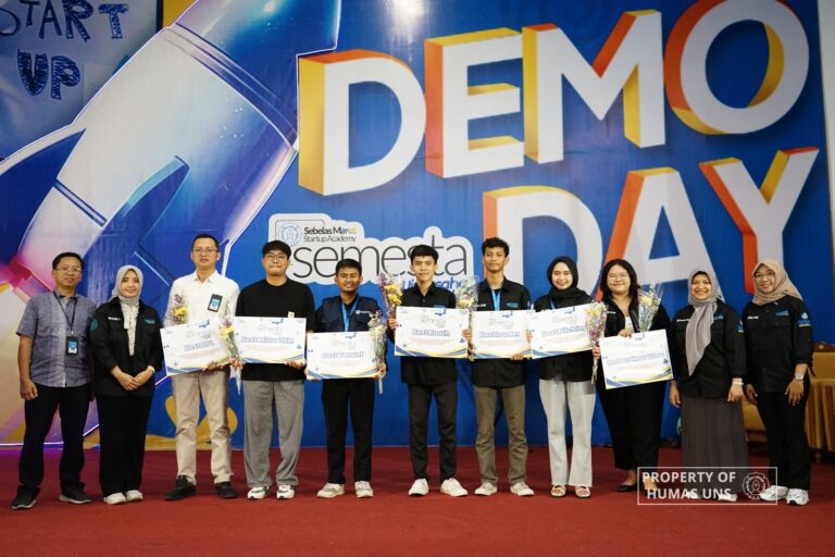 Talkshow dan Awarding Ramaikan Hari Kedua Demo Day Semesta WMK UNS