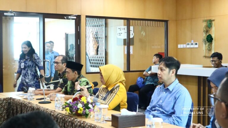Pemprov Jateng Gandeng UNS Wujudkan Program Kecamatan Berdaya