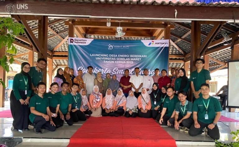 Program Sobokerto Smart Energy Wujudkan Desa Mandiri Energi Bersama Tim DEB UNS