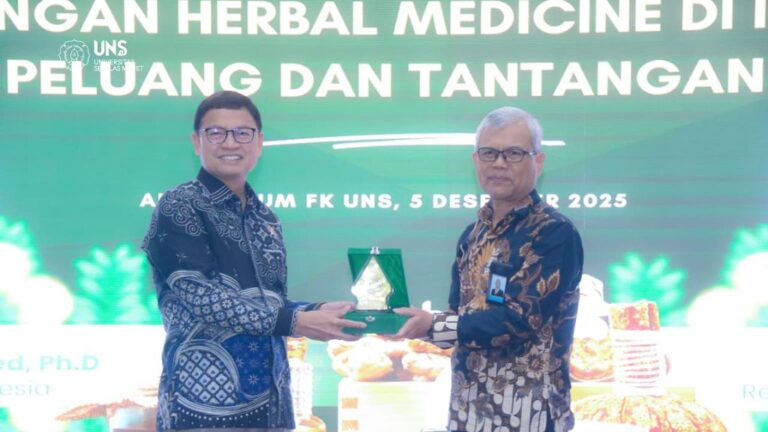 Kepala BPOM Gandeng UNS untuk Optimalkan Potensi Kekayaan Alam dengan Pengembangan Obat Bahan Alam