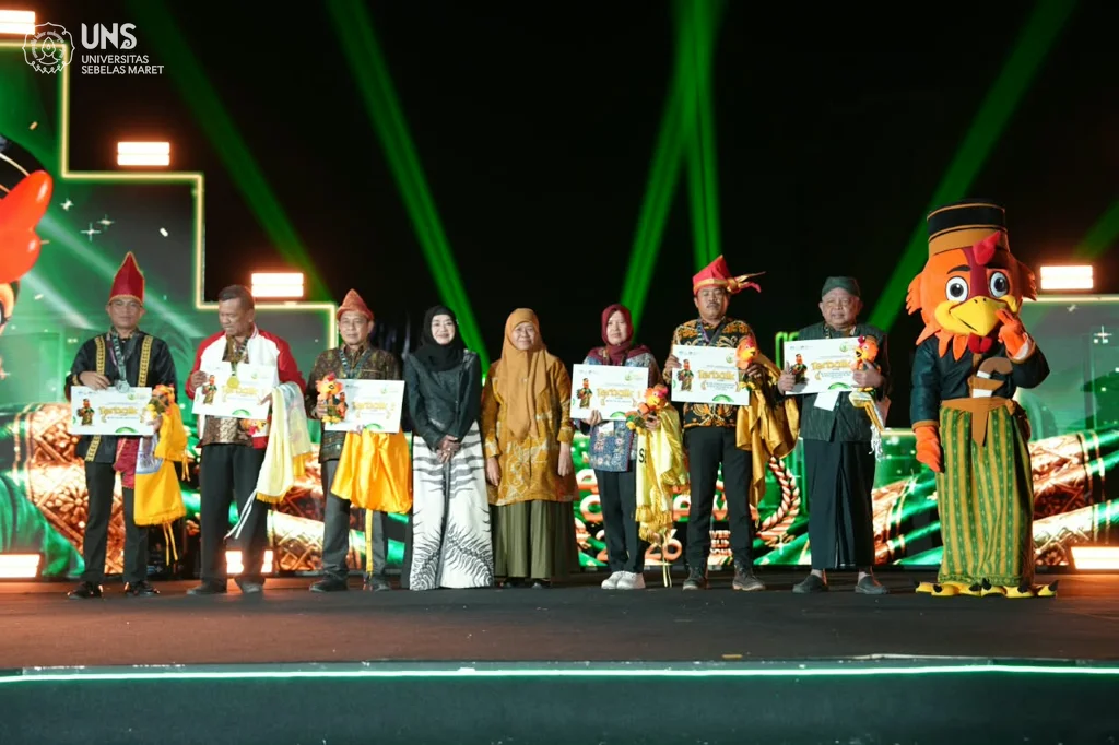 Tim PPK Ormawa KSP Principium FH UNS Raih Dua Penghargaan pada Abdidaya Ormawa 2026