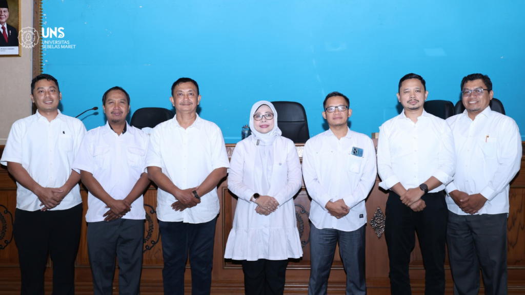 UNS Tambah Tujuh Guru Besar Baru